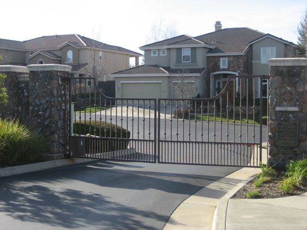 Neighborhood Gates - San Diego